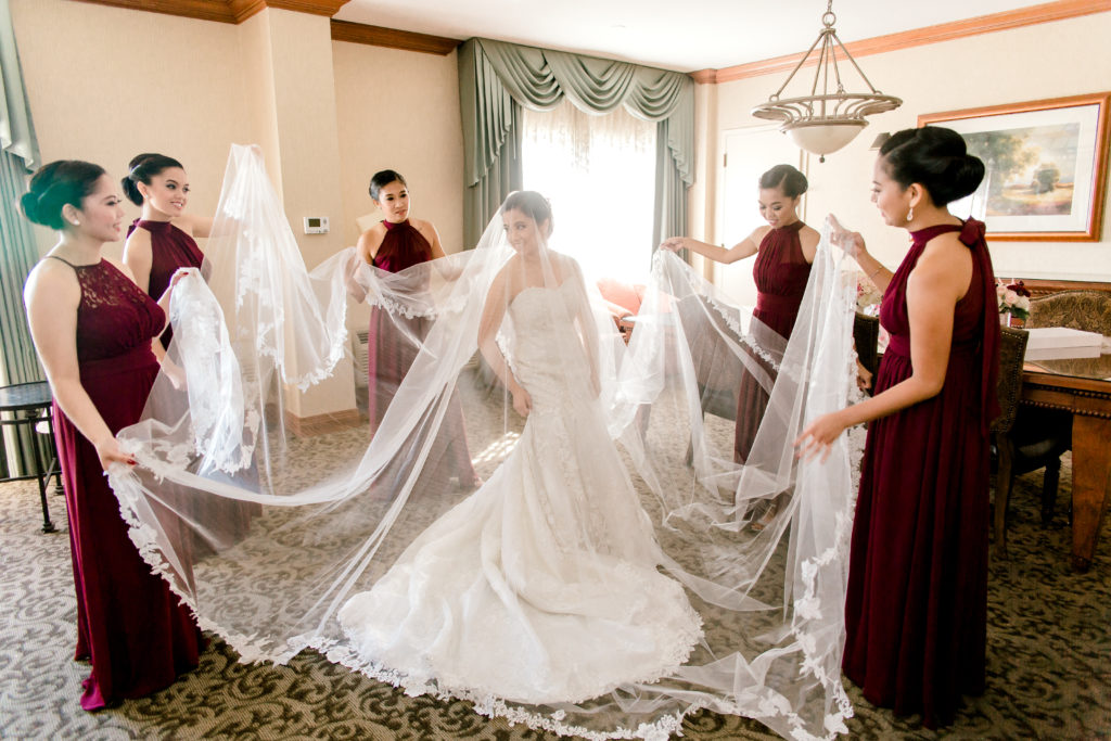 Chicago wedding photographer, bride with bridesmaids getting ready
