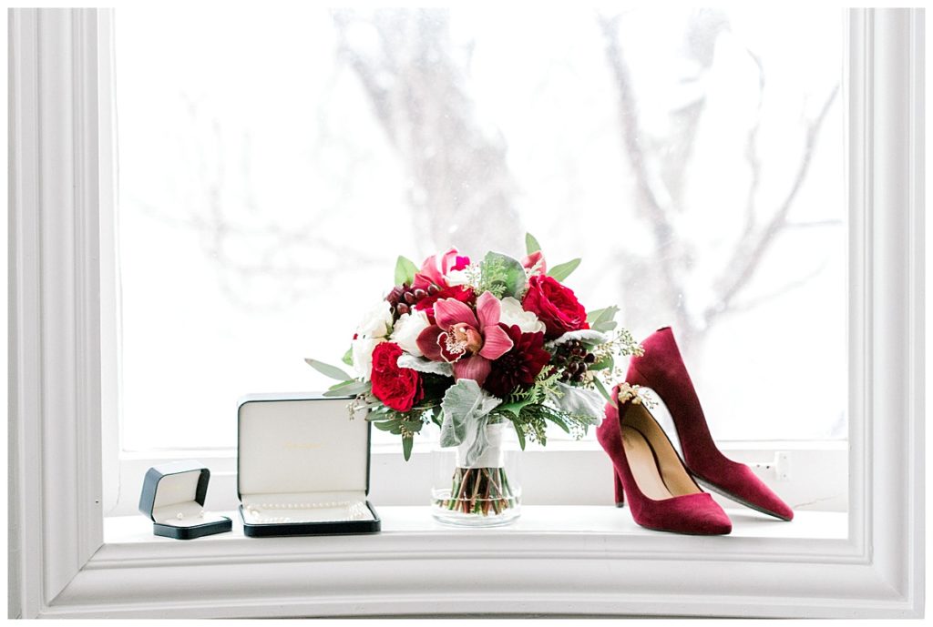 gorgous shoes for this Chicago Stan Mansion winter wedding