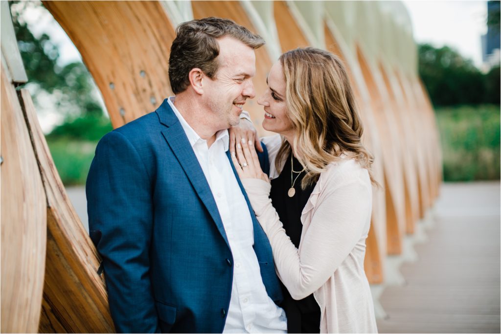 Nature Boardwalk in Chicago Lincoln park engagement session