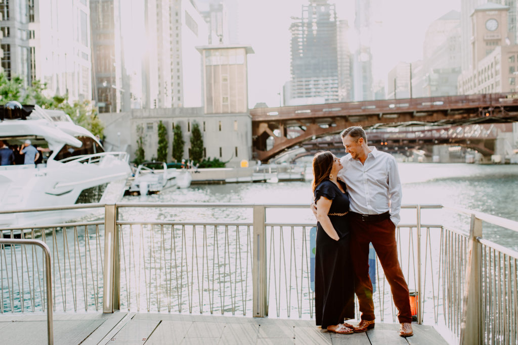 Chicago favorite spots for photography session, Riverwalk engagement 