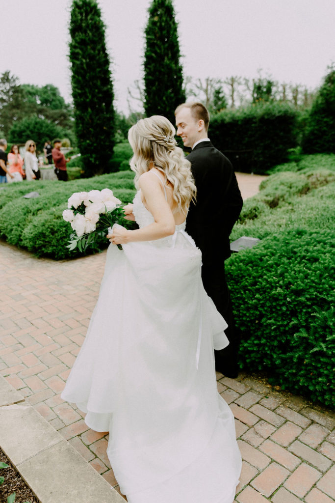 bride and groom walking Botanic Garden wedding 