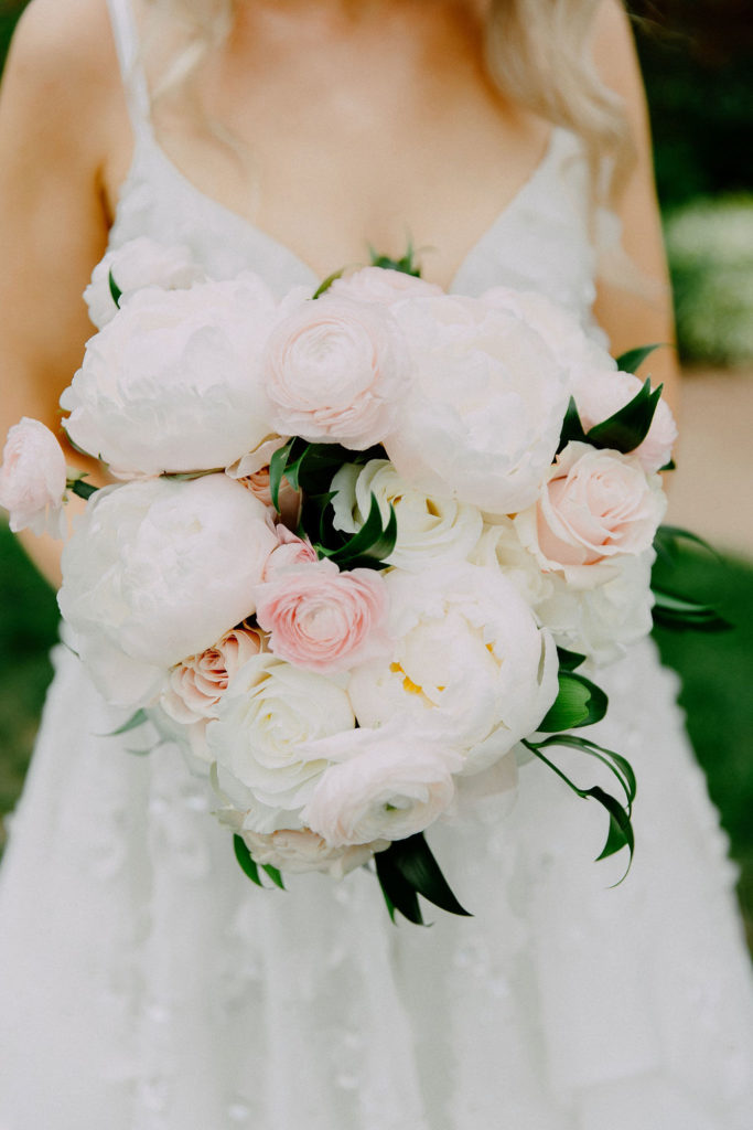 bouquets, Wedding day timeline
