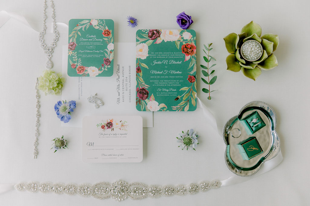 Royal Melbourne Country Club Luxurious & Traditional Wedding invitations