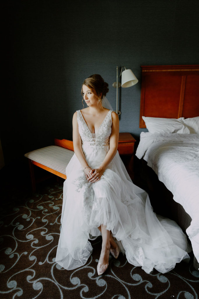 Chicago wedding photographer, bride getting ready, 
