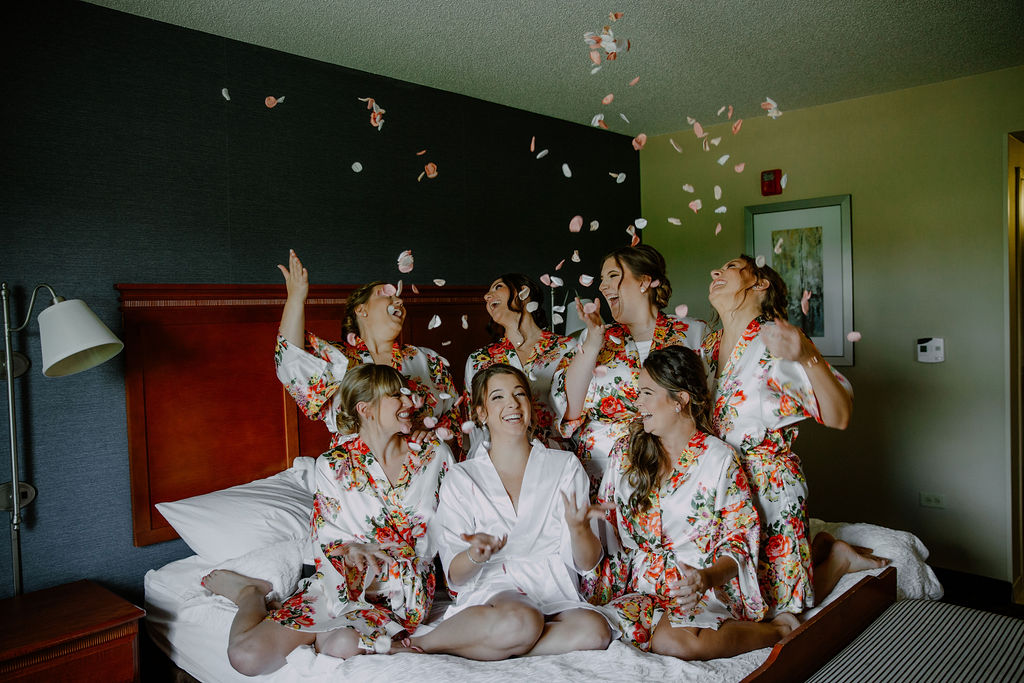 Chicago wedding photographer, bride getting ready,  confetti