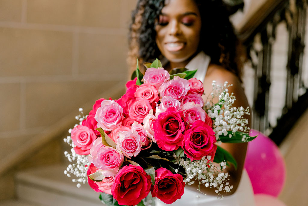 Fuchsia colors for your engagement session 