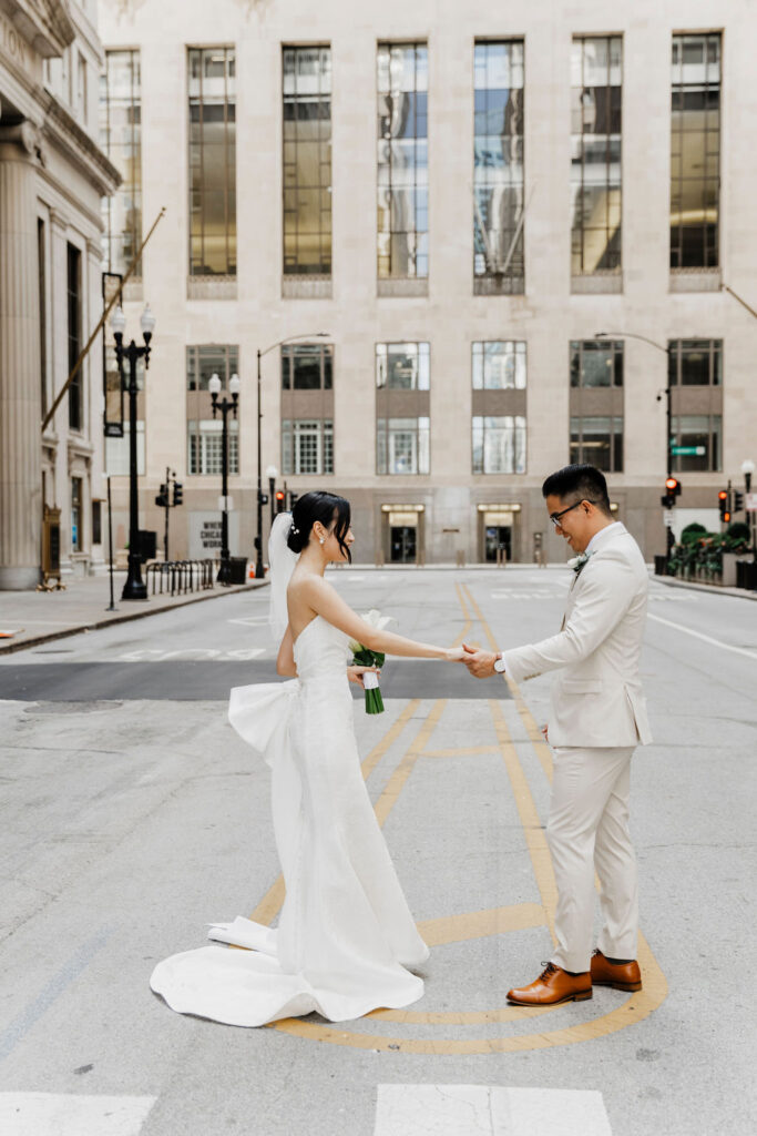 Love in the Windy City: Hane and Ryan’s WildmanBT Wedding and Board of Trade Portraits