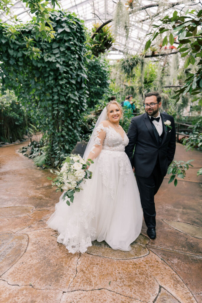 Garfield Conservatory Wedding bride and groom romatic porraits
