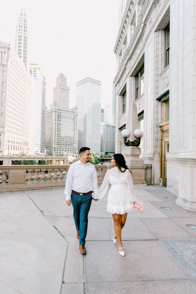 What to Wear for Your Engagement Session,