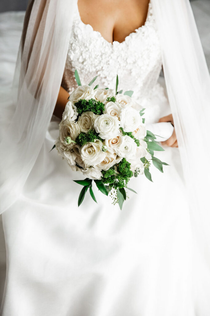 bridea emerals green and white flowers wedding bouquet