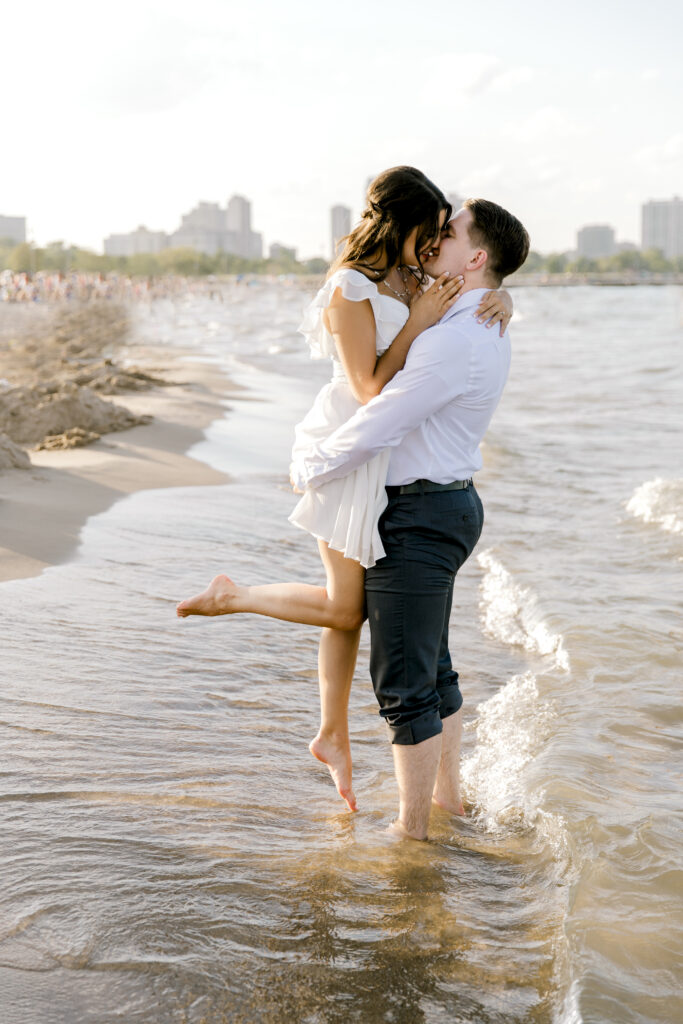 What to Wear for Your Engagement Session, Embrace the Light: Choosing Colors that Shine