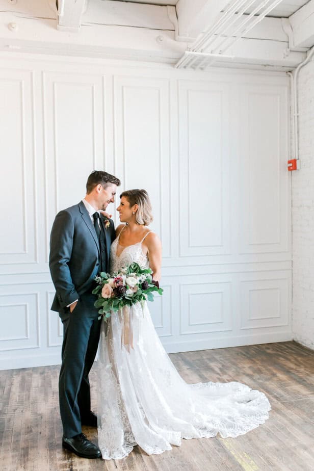 Finding Chicago’s Best Indoor Photo Locations for Your Rainy Wedding Day