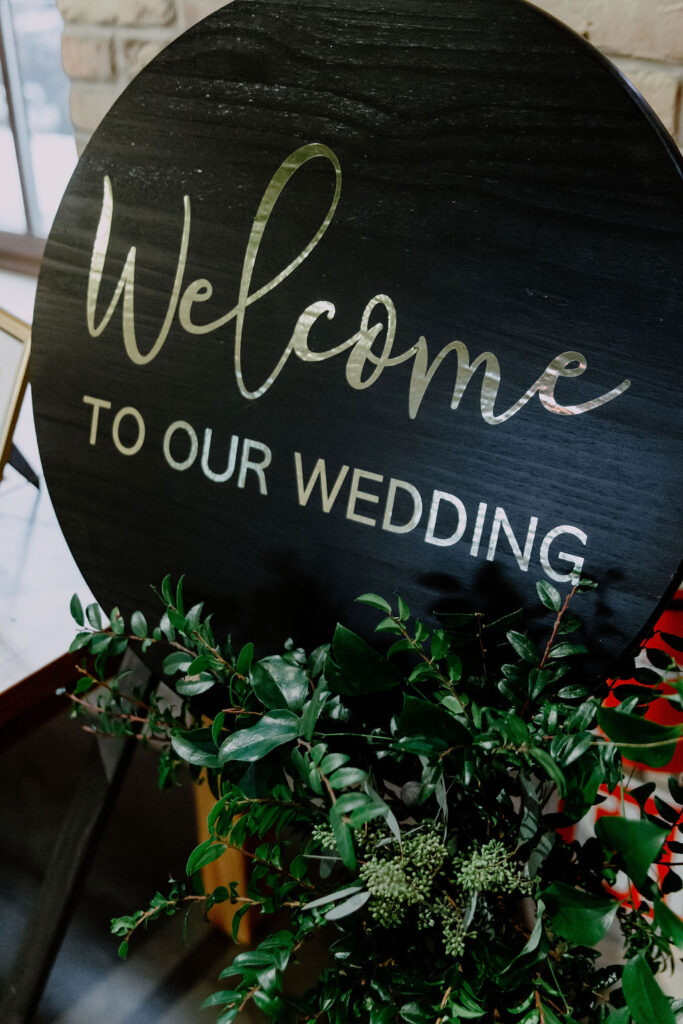 welcome sign at the wedding