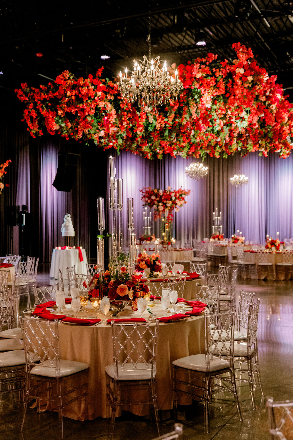 Discover the Sophisticated Charm and Versatile Design of Canvas Venue in Wheeling for Your Dream Wedding