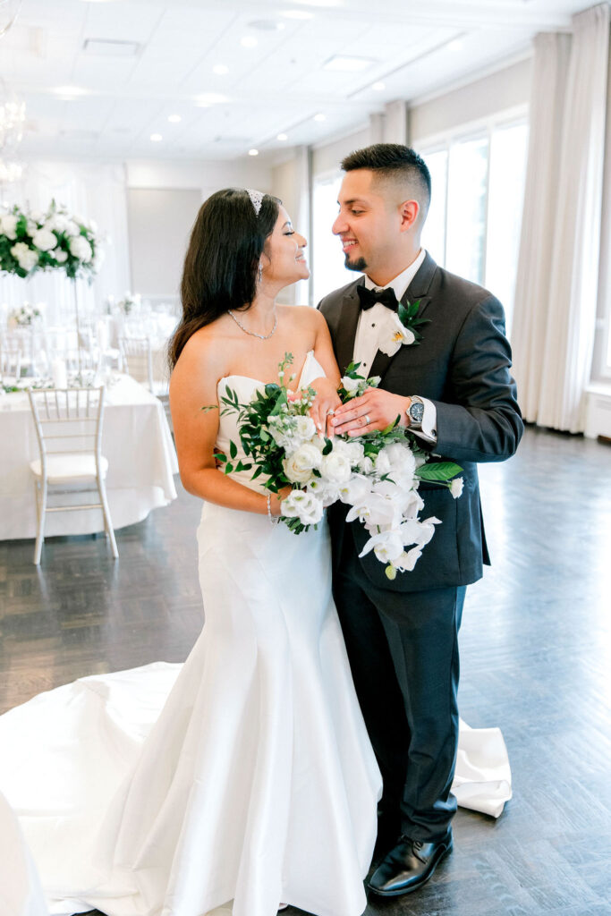A Photographer’s Guide to Effortless Formal Family Photos